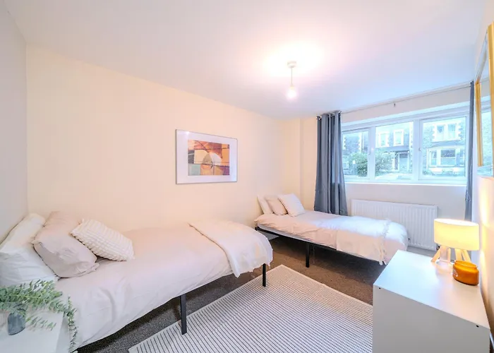 Fishponds Flat